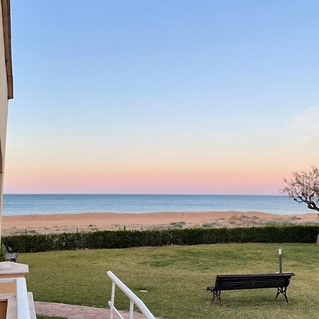 Apartamento Denia. Bajo En Primera Linea Esterno foto